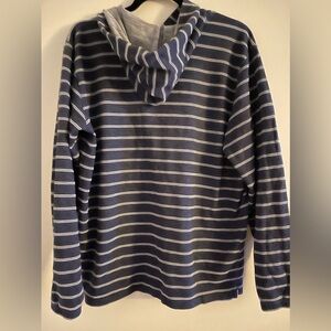 Billabong hoodie size medium